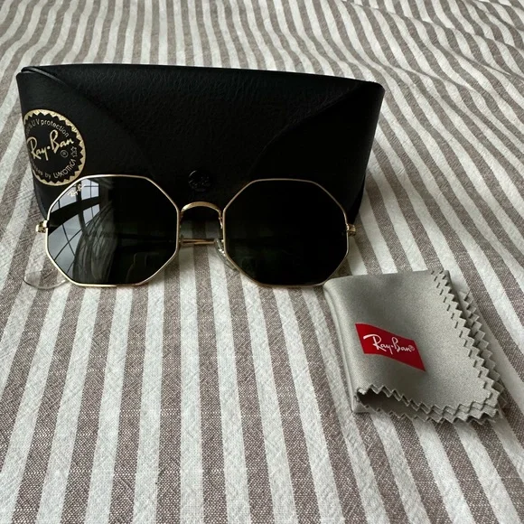 Ray-Ban Sunglasses Style 9196/31 Octagon Sunglasses Ray-Ban Octagonal Gold G-15 RB3556 9196/31 53-21  main image 4